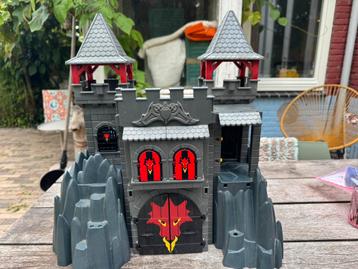 Playmobil 3269 Drakenridder Kasteel beschikbaar voor biedingen