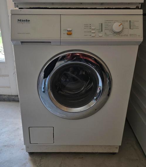 Miele wasmachine novotronic w853, Witgoed en Apparatuur, Wasmachines, Gebruikt, 4 tot 6 kg, 85 tot 90 cm, Ophalen