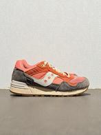 Saucony Shadow 5000 sneakers maat 39 roze grijs rood oranje, Ophalen of Verzenden, Zo goed als nieuw, Sneakers of Gympen