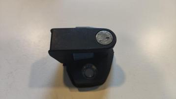 Deurvanger B-stijl slotvanger BMW 3 serie E36  links rechts  beschikbaar voor biedingen