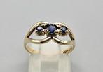 Gouden Vintage ring met edelsteen saffier. 2025/336, Blauw, ., Ophalen of Verzenden, .