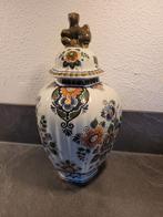 Delfts Polychroom Vaas met Deksel, Ophalen of Verzenden