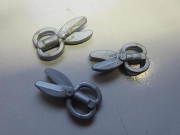 nr. 8854, 3 schaartjes. Verzenden is mogelijk. beschikbaar voor biedingen