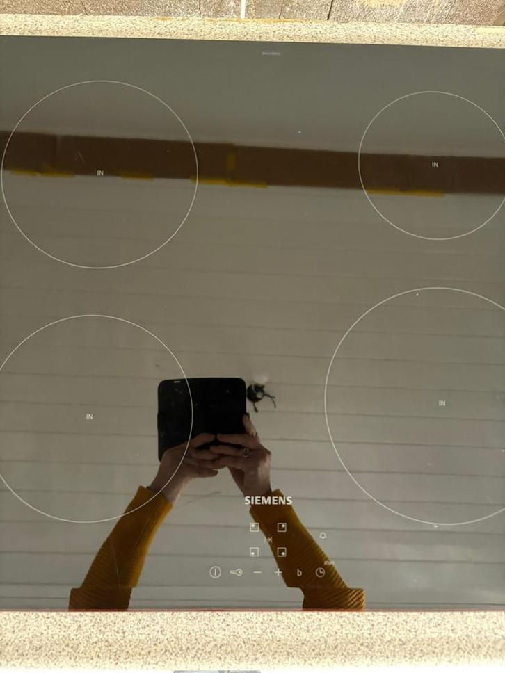 Inductie kookplaat Siemens 59 cm, Witgoed en Apparatuur, Kookplaten, Gebruikt, Inbouw, Inductie, 4 kookzones, Ophalen