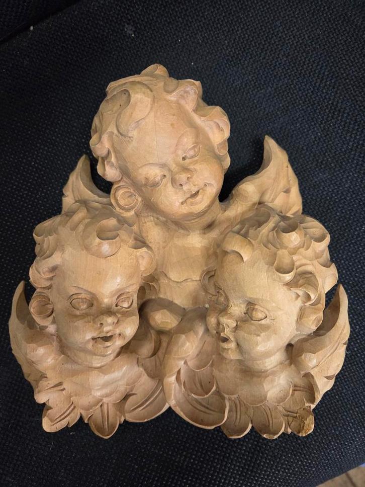 Antiek houten wanddecoratie van drie engeltjes, Antiek en Kunst, Kunst | Beelden en Houtsnijwerken, Ophalen of Verzenden
