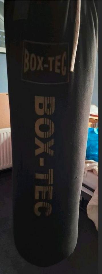 Bokszak beschikbaar voor biedingen