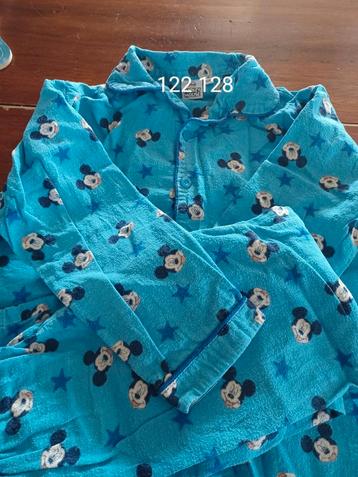 Pyjama flanel 122   128 beschikbaar voor biedingen