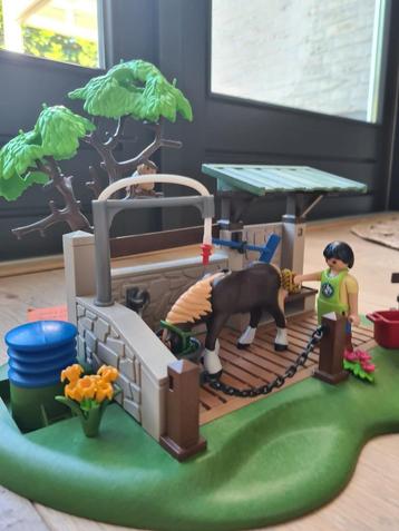 playmobil paardenwasstraat 5525 beschikbaar voor biedingen