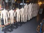 Paspop etalagepop confectie maat pop met gietijzeren voeten, Antiek en Kunst, Curiosa en Brocante, Ophalen