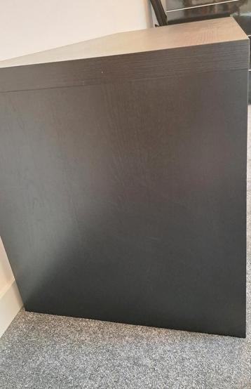 Zwarte Malm bureau (desk)  Ikea - Zo goed als nieuw! - afbeelding 4