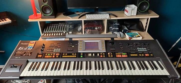 Roland keyboard G-70 Version 3 V3, Muziek en Instrumenten, Keyboards, Yamaha, Ophalen of Verzenden