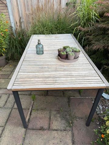 Tuintafel uitschuifbaar beschikbaar voor biedingen
