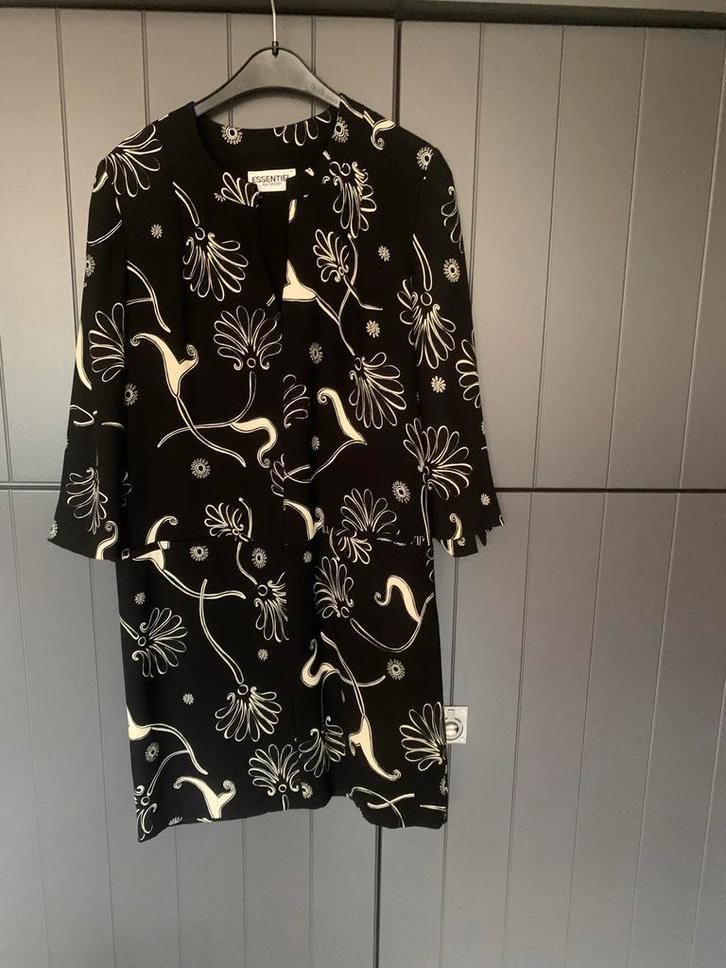 Tuniek jurkje Essentiel Antwerp mt 38, Kleding | Dames, Jurken, Zo goed als nieuw, Maat 38/40 (M), Zwart, Knielengte, Ophalen of Verzenden