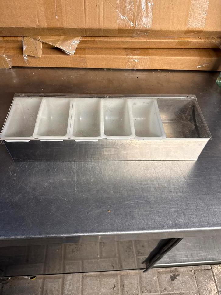 Horeca Salade Bewaardoos met 6 Vakken, Tuin en Terras, Kweekspullen, Gebruikt, Overige typen, Ophalen of Verzenden