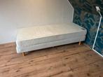 Gratis boxspring 210x90 cm - vlekken aanwezig, Gebruikt, 90 cm, Eenpersoons, 210 cm