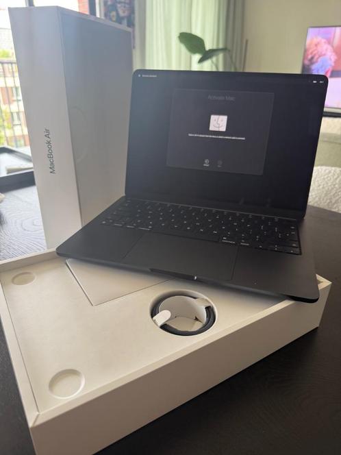 Apple MacBook Air, Computers en Software, Apple Macbooks, Zo goed als nieuw, MacBook Air, 13 inch, Onbekend, 256 GB, 16 GB, Qwerty