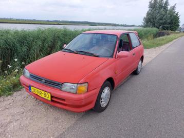 Toyota Starlet 1.3 XLI 12V E2 1995 Rood beschikbaar voor biedingen