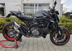 Ducati Monster 937+ | Stealth Black | Topstaat | 2022, 2 cilinders, Motorrijbewijs A, Particulier, Meer dan 35 kW