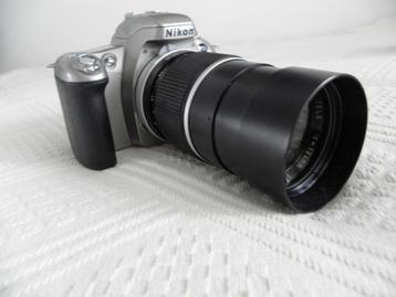 Nikon F55 + lens Panagor Auto tele f=135mm 1:2.8 Klus lens beschikbaar voor biedingen