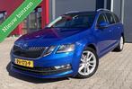 Skoda Octavia Combi 1.0 TSI /Memory seats/ Trekhaak/ Stoelv, Auto's, Stof, Euro 6, Met garantie (alle), Blauw