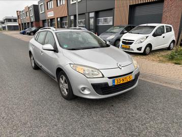 Renault Mégane 1.4 16V TCE 96KW Estate 2010 Grijs Pano! beschikbaar voor biedingen