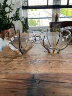 Glazen Schalen met Strepen - Set van 2 stuks - 17x23cm, Schaal, Rond, Ophalen of Verzenden, Glas