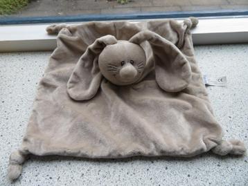 Knuffeldoek konijn Basic Bunny taupe velours merk Tiamo beschikbaar voor biedingen