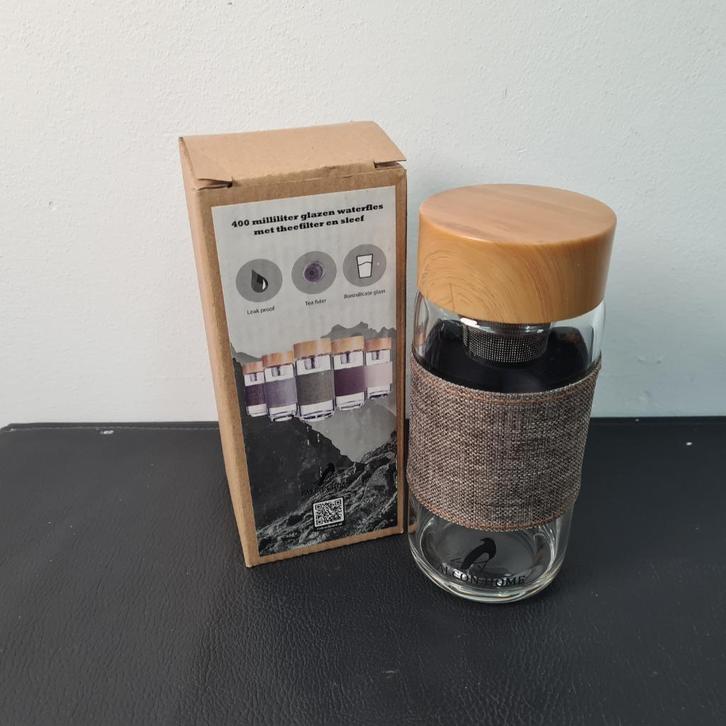 Falcon Home 400mm Glazen Waterfles met Theefilter | Nieuw, Huis en Inrichting, Keuken | Servies, Nieuw, Glas of Glazen, Overige stijlen