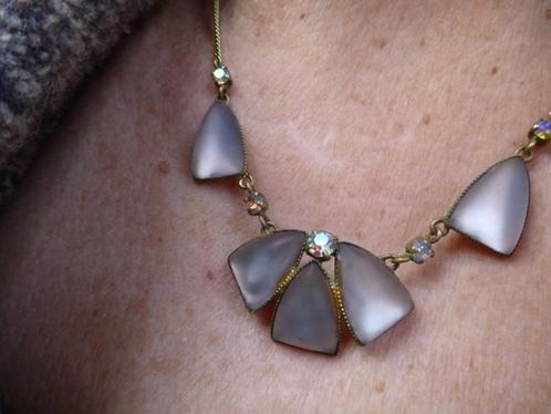 Vintage Goldplated Collier faux Maansteen Aurora Borealis, Sieraden, Tassen en Uiterlijk, Antieke sieraden, Ketting, Overige materialen