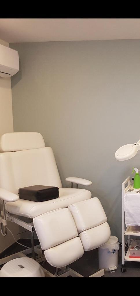 Pedicure/Massage stoel/benodigdheden, Sport en Fitness, Massageproducten, Gebruikt, Massagestoel of Kussen, Ophalen
