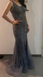 Elegante avondjurk met handgeborduurde steentjes, Ophalen, Zo goed als nieuw, Maat 36 (S), Overige kleuren