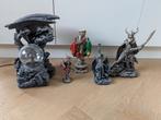 Diverse fantasy beelden en lamp, Ophalen, Zo goed als nieuw