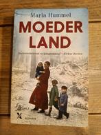 Moederland., Boeken, Ophalen of Verzenden, Zo goed als nieuw