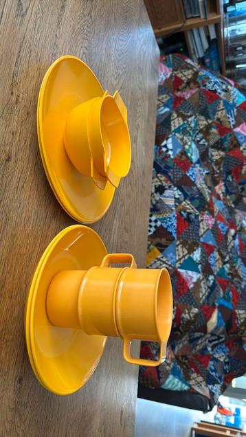 Vintage retro mepal lochem kampeer servies oranje geel beschikbaar voor biedingen
