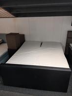 Boxspring 180 bij 220 / showroom verkoop, Tweepersoons, Ophalen of Verzenden, Zo goed als nieuw, 180 cm