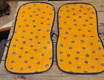 2x tuinstoelkussens 87x40 voor bistrosetje of kuipstoeltjes beschikbaar voor biedingen