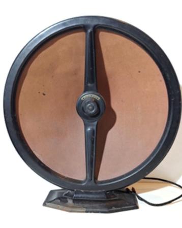 Franse luidspreker 1926  “RADIOLAFOX” type 30 beschikbaar voor biedingen