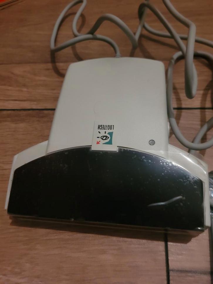 Logitech Scanman - Vintage - Nieuwstaat, Computers en Software, Scanners, Nieuw, Barcodescanner, MacOS, Windows, Linux, Ophalen of Verzenden