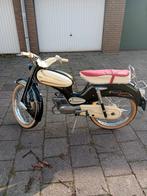 Dkw hummel in museum staat, Fietsen en Brommers, Brommers | Oldtimers, Ophalen, Overige merken