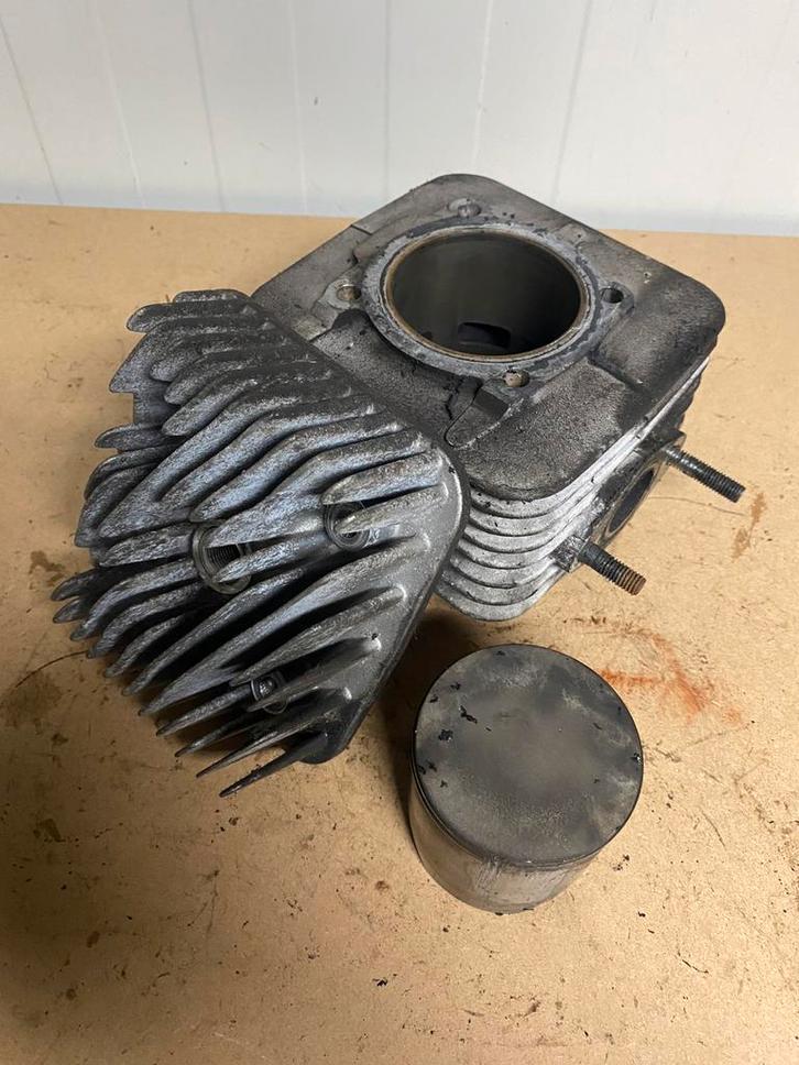 Malossi 172cc cillinder met schade 180cc, Motoren, Tuning en Styling, Ophalen of Verzenden