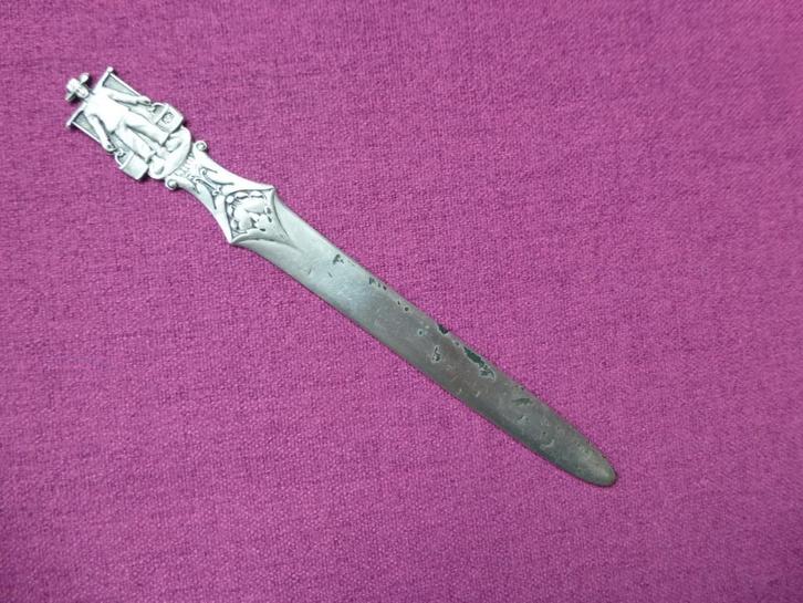 Zilveren antieke briefopener met boer en 2 emmers, Antiek en Kunst, Antiek | Goud en Zilver, Zilver, Ophalen of Verzenden