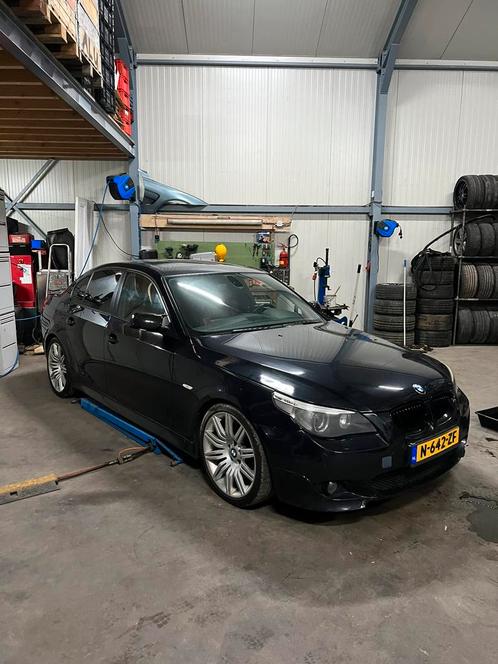 BMW E60 525D ONDERDELEN M pakket carbonschwarz, Auto-onderdelen, Carrosserie en Plaatwerk, Motorkap, BMW, Voor, Gebruikt, Ophalen of Verzenden