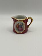 Porcelinen melkkannetje, Antiek en Kunst, Ophalen of Verzenden