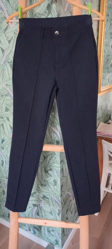 BONITA NETTE BROEK/PANTALON DIEP DONKERBLAUW MT 36 beschikbaar voor biedingen