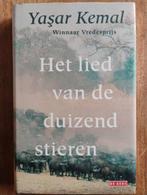 Het lied van de duizend stieren - Yaşar Kemal, Yaşar Kemal, Ophalen of Verzenden, Zo goed als nieuw, Nederland