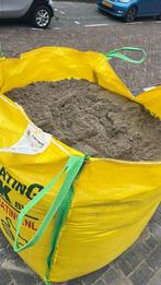 Gratis zand, Ophalen, Zo goed als nieuw