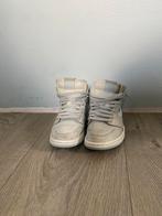 Jordan 1, Kleding | Dames, Schoenen, Nike, Gedragen, Grijs, Sneakers of Gympen