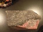 Ruwe Rhodoniet - 237 gr, Ophalen of Verzenden