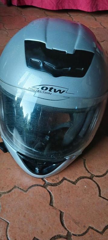 OTW Integraalhelm Maat L beschikbaar voor biedingen