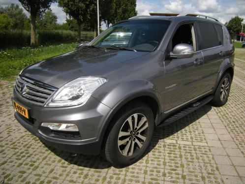 SsangYong Rexton 2.0D 114KW 2015 Quartz 2e eigenaar automaat, Auto's, Bestelauto's, Particulier, 4x4, ABS, Airbags, Airconditioning